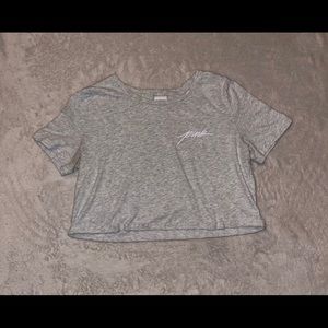 VS PINK cropped tee